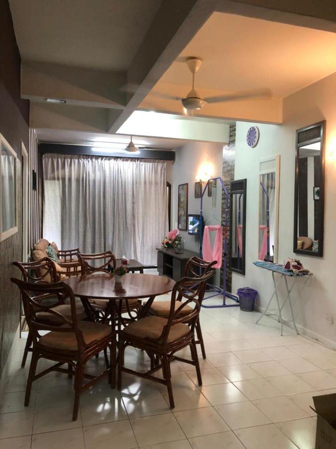 Seri Lagenda Apartment กัวห์ ภายนอก รูปภาพ