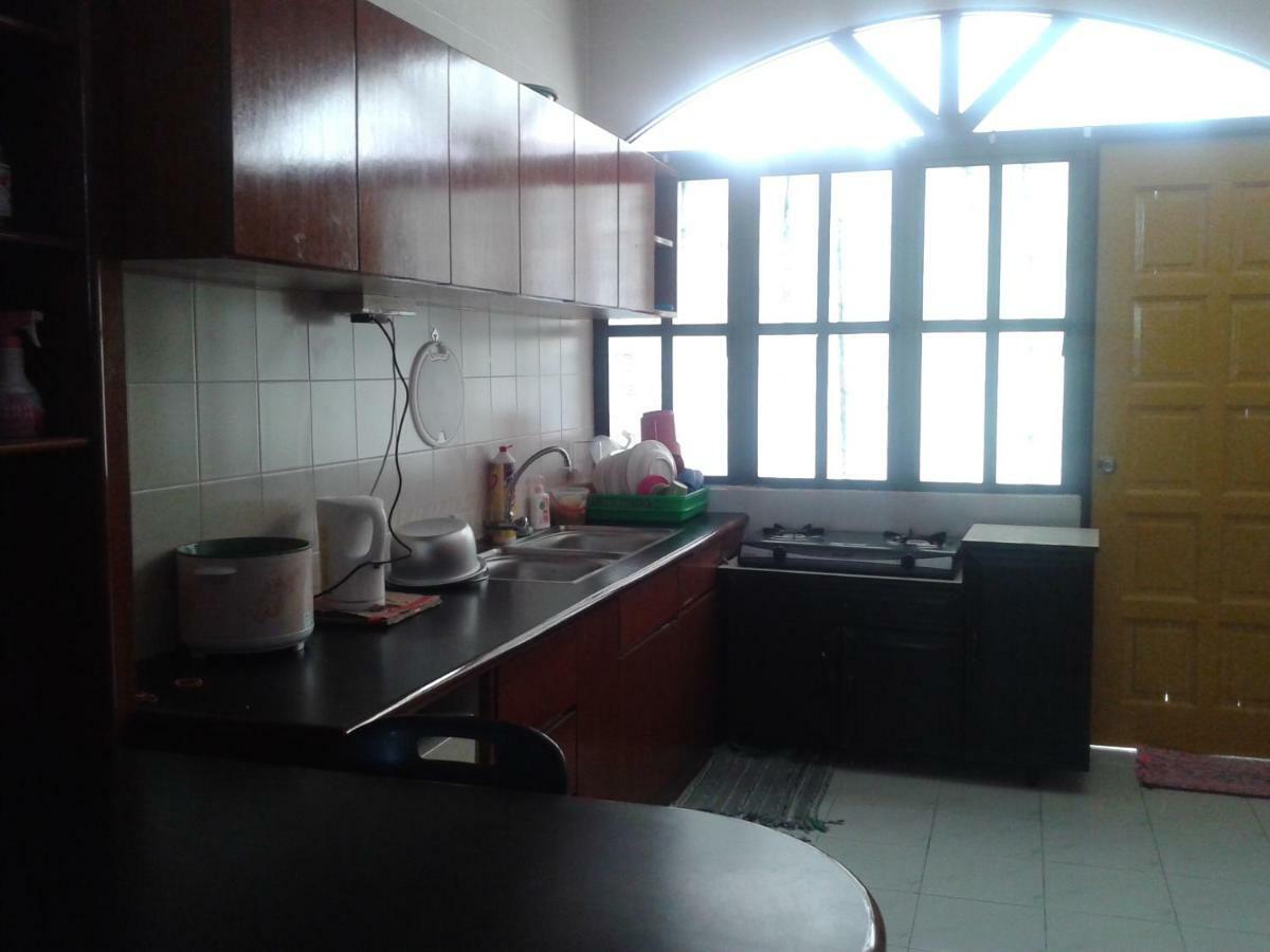 Seri Lagenda Apartment กัวห์ ภายนอก รูปภาพ